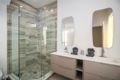 Adosado en alquiler en Pompano Beach, Florida, 5 dormitorios, 243.03 m2 № 2077388 - foto 20