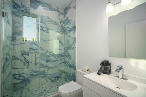 Adosado en alquiler en Pompano Beach, Florida, 5 dormitorios, 243.03 m2 № 2077388 - foto 15