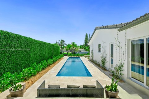 Villa ou maison à vendre à Fort Lauderdale, Floride: 4 chambres, 218.97 m2 № 1925053 - photo 2