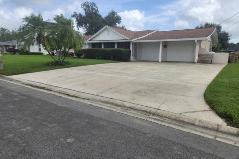 Casa en Tavares, Florida 3 dormitorios, 148.64 m2 № 2128168