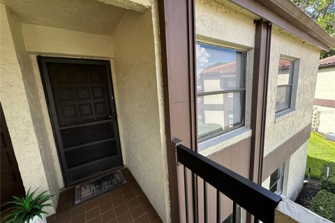Condo in Orlando, Florida, 2 bedrooms  № 1821440 - photo 1