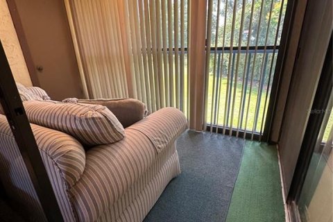 Condo in Orlando, Florida, 2 bedrooms  № 1821440 - photo 16