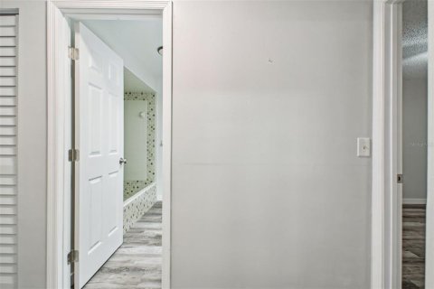 Commercial property in Crystal River, Florida 4 bedrooms, 181.16 sq.m. № 1789698 - photo 30