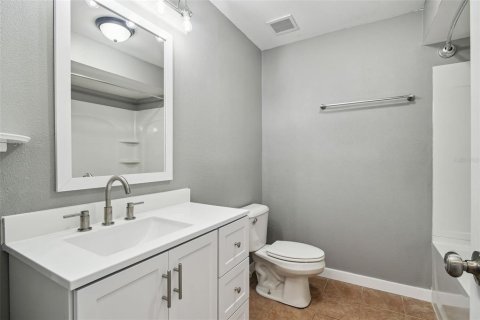 Commercial property in Crystal River, Florida 4 bedrooms, 181.16 sq.m. № 1789698 - photo 10