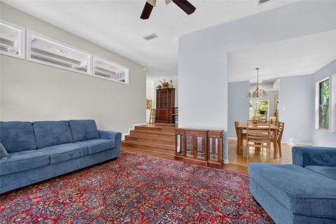 Villa ou maison à vendre à Gainesville, Floride: 4 chambres, 241.55 m2 № 2342683 - photo 6