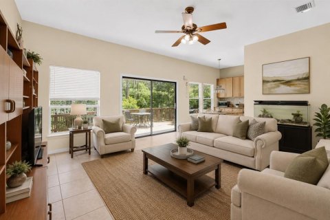 Villa ou maison à vendre à Gainesville, Floride: 4 chambres, 241.55 m2 № 2342683 - photo 5
