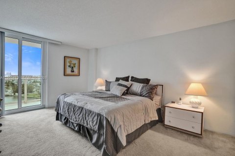 Купить кондоминиум в Санни-Айлс-Бич, Флорида 2 спальни, 126.07м2, № 2009895 - фото 12