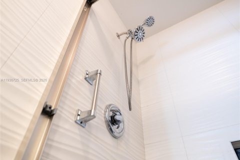 House in Sunrise, Florida 2 bedrooms, 110.09 sq.m. № 1994865 - photo 24