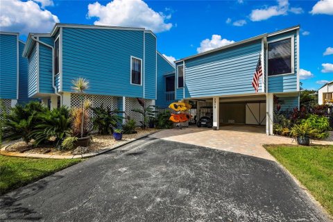 Condominio en venta en Crystal River, Florida, 2 dormitorios, 123.1 m2 № 2152369 - foto 29