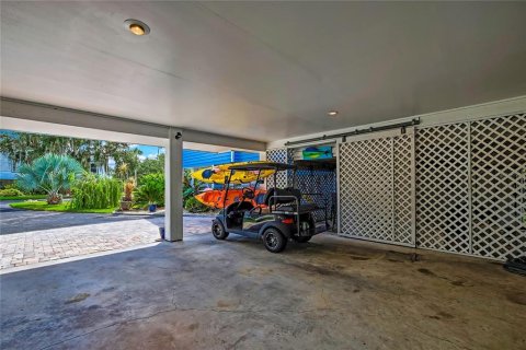 Condominio en venta en Crystal River, Florida, 2 dormitorios, 123.1 m2 № 2152369 - foto 28