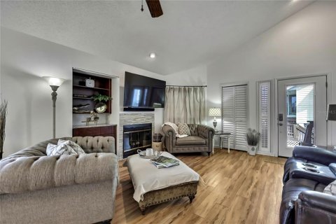 Condominio en venta en Crystal River, Florida, 2 dormitorios, 123.1 m2 № 2152369 - foto 5