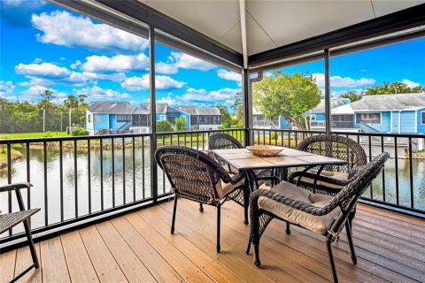 Condominio en venta en Crystal River, Florida, 2 dormitorios, 123.1 m2 № 2152369 - foto 26