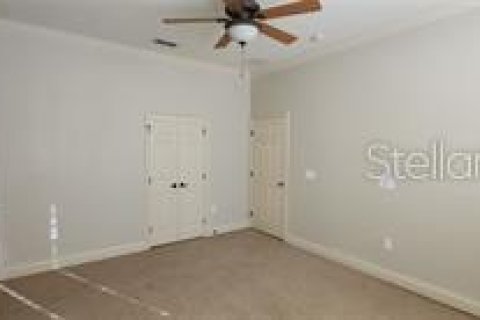Townhouse in Haines City, Florida 4 bedrooms, 149.02 sq.m. № 1612748 - photo 9