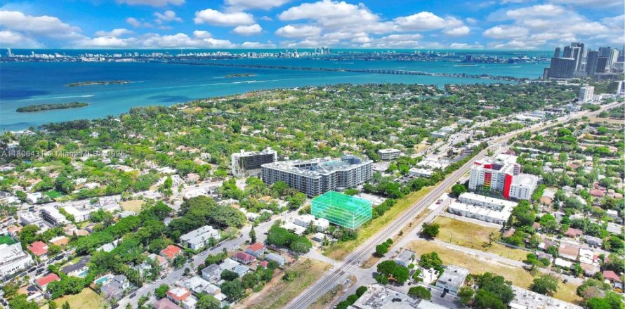 Immobilier commercial à Miami, Floride № 1864627