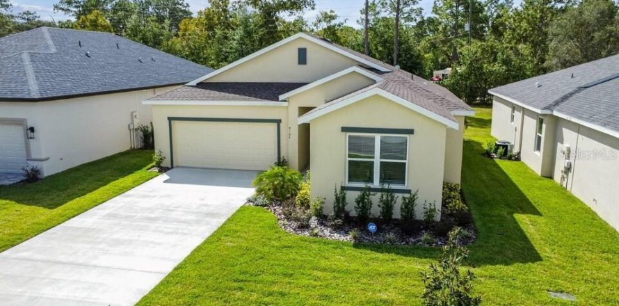 Casa en Weeki Wachee, Florida 3 dormitorios, 144 m2 № 1581010