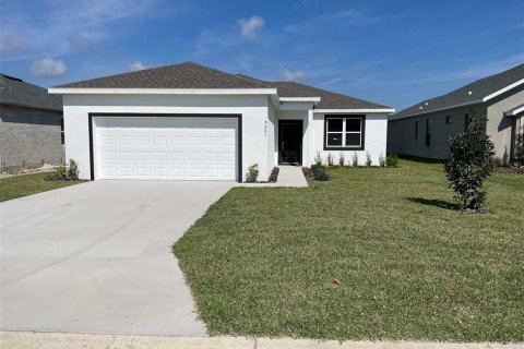 House in Weeki Wachee, Florida 3 bedrooms, 144 sq.m. № 1581010 - photo 4
