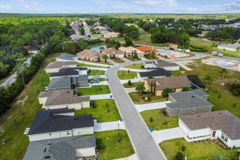 House in Weeki Wachee, Florida 3 bedrooms, 144 sq.m. № 1581010 - photo 24