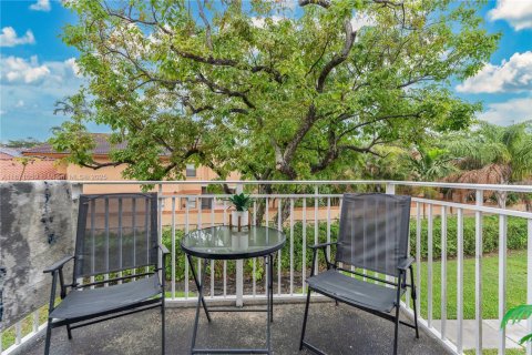 Condominio en venta en Pembroke Pines, Florida, 2 dormitorios, 96.34 m2 № 1895842 - foto 17