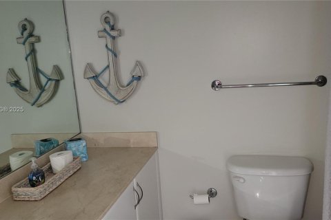 Copropriété à louer à Miami, Floride: 1 chambre, 46.73 m2 № 1940521 - photo 10