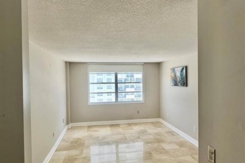 Condominio en venta en Aventura, Florida, 2 dormitorios, 114.46 m2 № 2154585 - foto 8