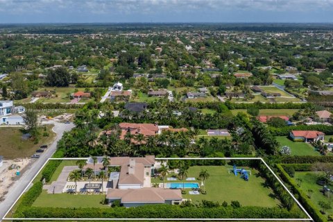 House in Southwest Ranches, Florida 6 bedrooms, 1265.24 sq.m. № 1714148 - photo 5
