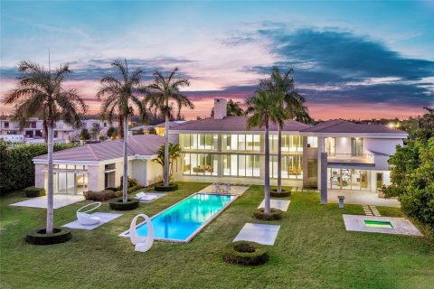 House in Southwest Ranches, Florida 6 bedrooms, 1265.24 sq.m. № 1714148 - photo 18