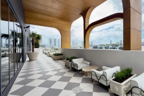 Appartement à louer à Miami, Floride: 1 chambre, 75.9 m2 № 2257022 - photo 19