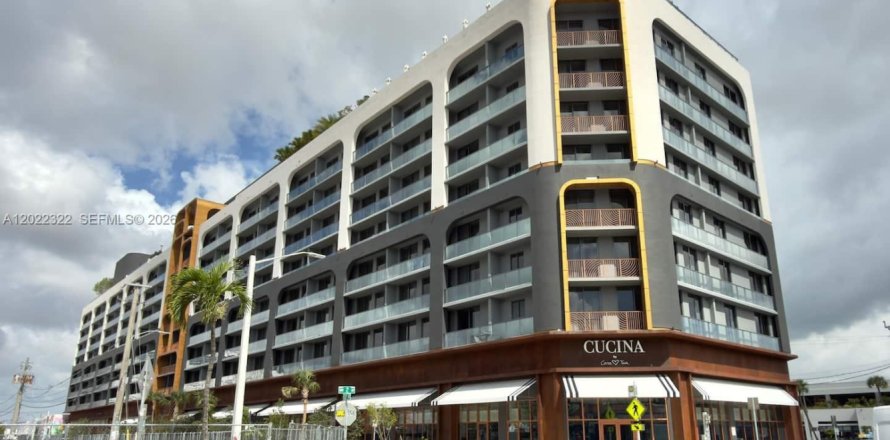 Appartement à Miami, Floride 1 chambre, 75.9 m2 № 2257022