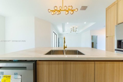 Casa en venta en Lehigh Acres, Florida, 4 dormitorios № 2000951 - foto 26