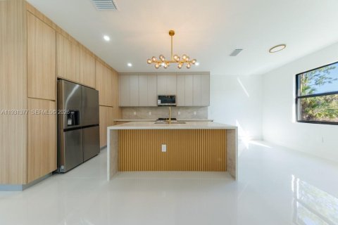 Casa en venta en Lehigh Acres, Florida, 4 dormitorios № 2000951 - foto 19