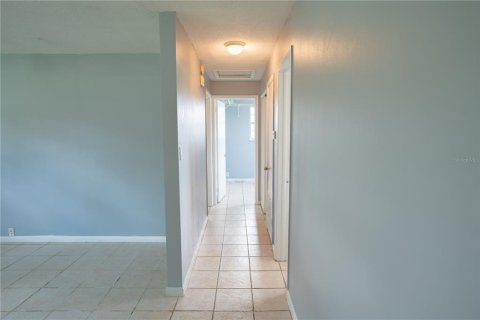 Casa en venta en Brandon, Florida, 3 dormitorios, 110.83 m2 № 2151121 - foto 22