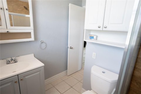 Casa en venta en Brandon, Florida, 3 dormitorios, 110.83 m2 № 2151121 - foto 24