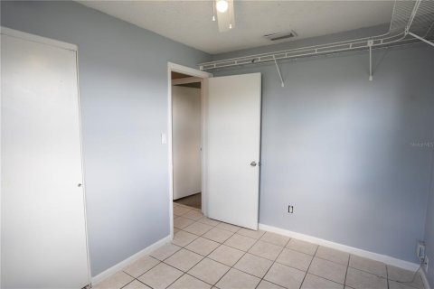 Casa en venta en Brandon, Florida, 3 dormitorios, 110.83 m2 № 2151121 - foto 28