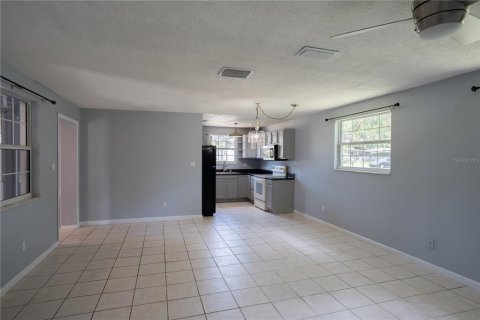Casa en venta en Brandon, Florida, 3 dormitorios, 110.83 m2 № 2151121 - foto 17