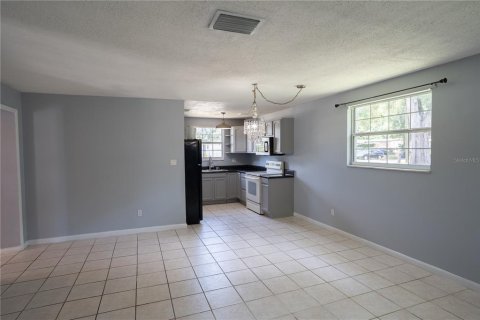 Casa en venta en Brandon, Florida, 3 dormitorios, 110.83 m2 № 2151121 - foto 26
