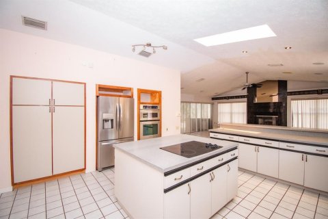 Купить виллу или дом в Плант-Сити, Флорида 12 комнат, 289.76м2, № 1609948 - фото 5