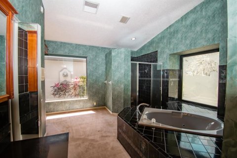 Купить виллу или дом в Плант-Сити, Флорида 12 комнат, 289.76м2, № 1609948 - фото 6