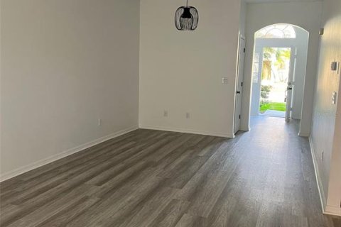 Touwnhouse à louer à Kissimmee, Floride: 3 chambres, 152.64 m2 № 2211106 - photo 6