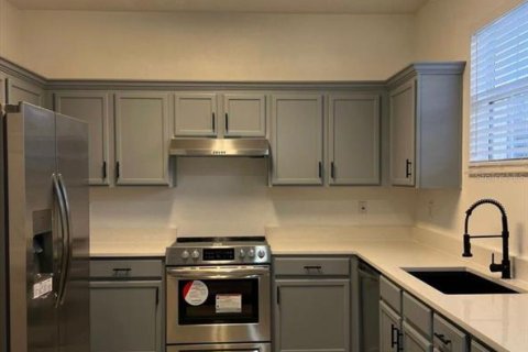 Touwnhouse à louer à Kissimmee, Floride: 3 chambres, 152.64 m2 № 2211106 - photo 9