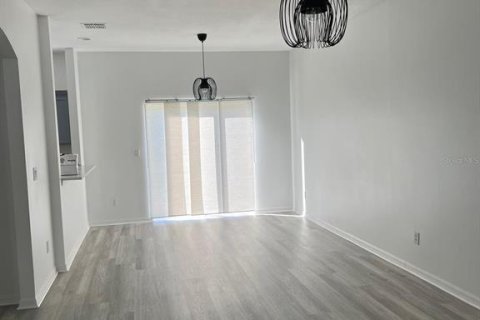 Touwnhouse à louer à Kissimmee, Floride: 3 chambres, 152.64 m2 № 2211106 - photo 5