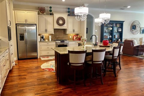 House in Plant City, Florida 5 bedrooms, 425.21 sq.m. № 1724006 - photo 18