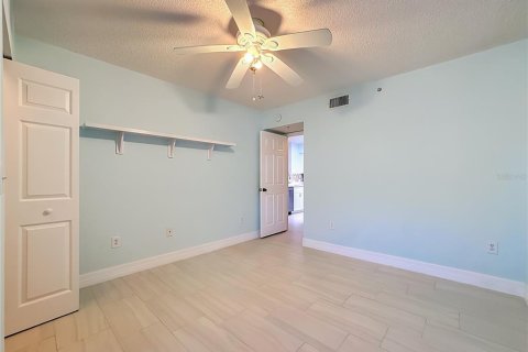 Copropriété à vendre à Bonita Springs, Floride: 2 chambres, 94.11 m2 № 2432729 - photo 23