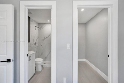 Casa en alquiler en Hollywood, Florida, 3 dormitorios, 134.89 m2 № 1948872 - foto 10