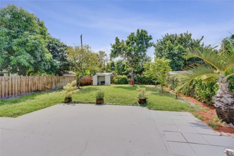 Casa en alquiler en Hollywood, Florida, 3 dormitorios, 134.89 m2 № 1948872 - foto 19