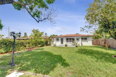 Casa en alquiler en Hollywood, Florida, 3 dormitorios, 134.89 m2 № 1948872 - foto 22