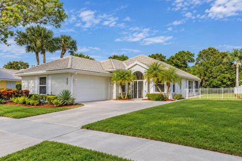 Villa ou maison à Hobe Sound, Floride 3 chambres, 187.38 m2 № 2407946