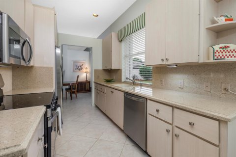Villa ou maison à vendre à Hobe Sound, Floride: 3 chambres, 187.38 m2 № 2407946 - photo 16