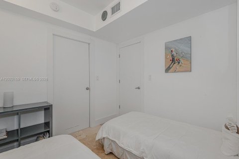 Condominio en alquiler en Miami Beach, Florida, 1 dormitorio, 81.75 m2 № 2077563 - foto 16