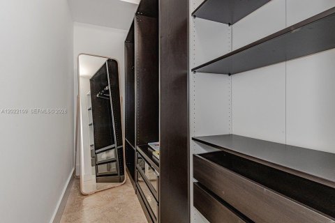 Condominio en alquiler en Miami Beach, Florida, 1 dormitorio, 81.75 m2 № 2077563 - foto 9