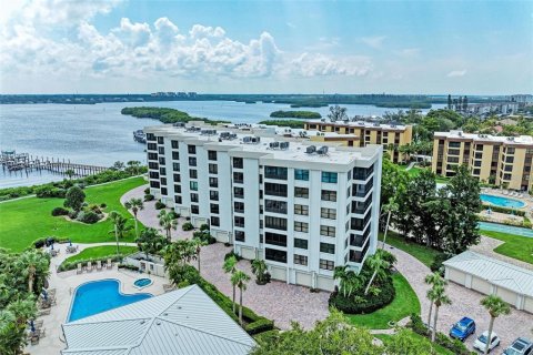 Copropriété à louer à Sarasota, Floride: 3 chambres, 164.34 m2 № 1314383 - photo 4
